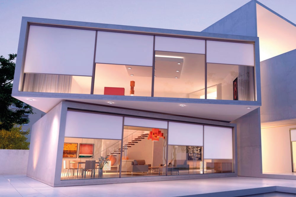 toldo de brazos en fachada